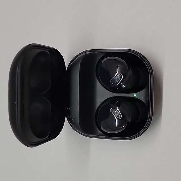 Samsung Other - Samsung Galaxy Pro True Wireless Earbuds Phantom Pre-owned